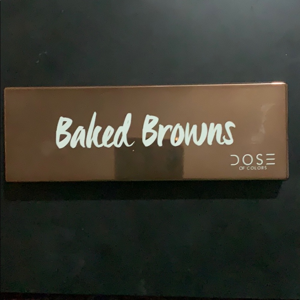 Dose of colors baked brown palette